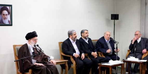 İmam Hamaney: “Filistin meselesi, İslam dünyasının sorunlarının çözüm anahtarıdır.”